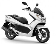 Honda PCX 125: il nuovo scooter compatto che riduce i consumi