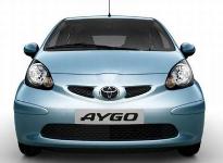 Toyota Aygo e Yaris: si parte da 7.950 euro con incendio e furto inclusi