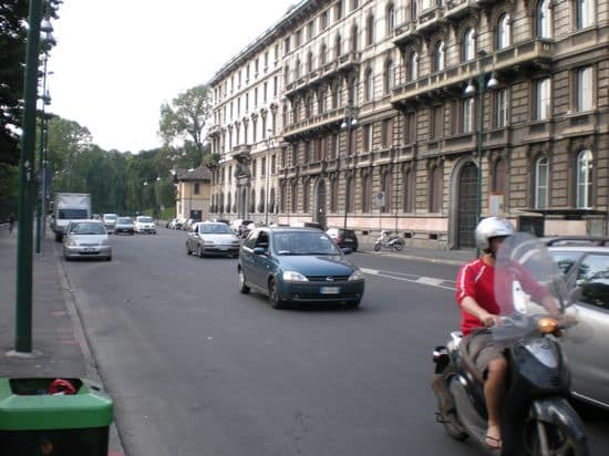 Milano: automobilisti sotto controllo