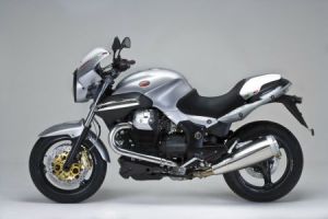 Moto Guzzi 1200 Sport 4V, una grinta nuova di pacca