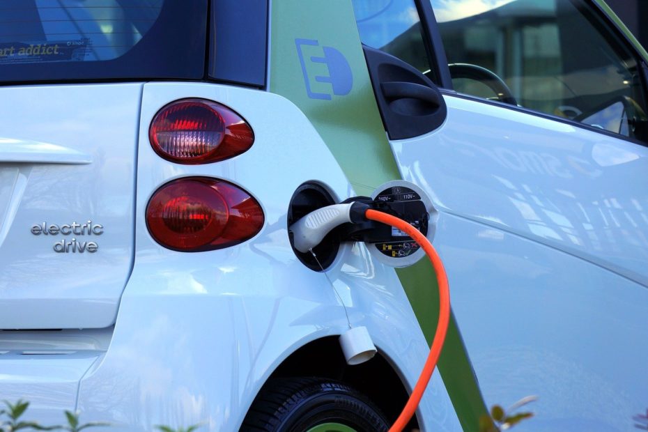 noleggiare un'auto elettrica